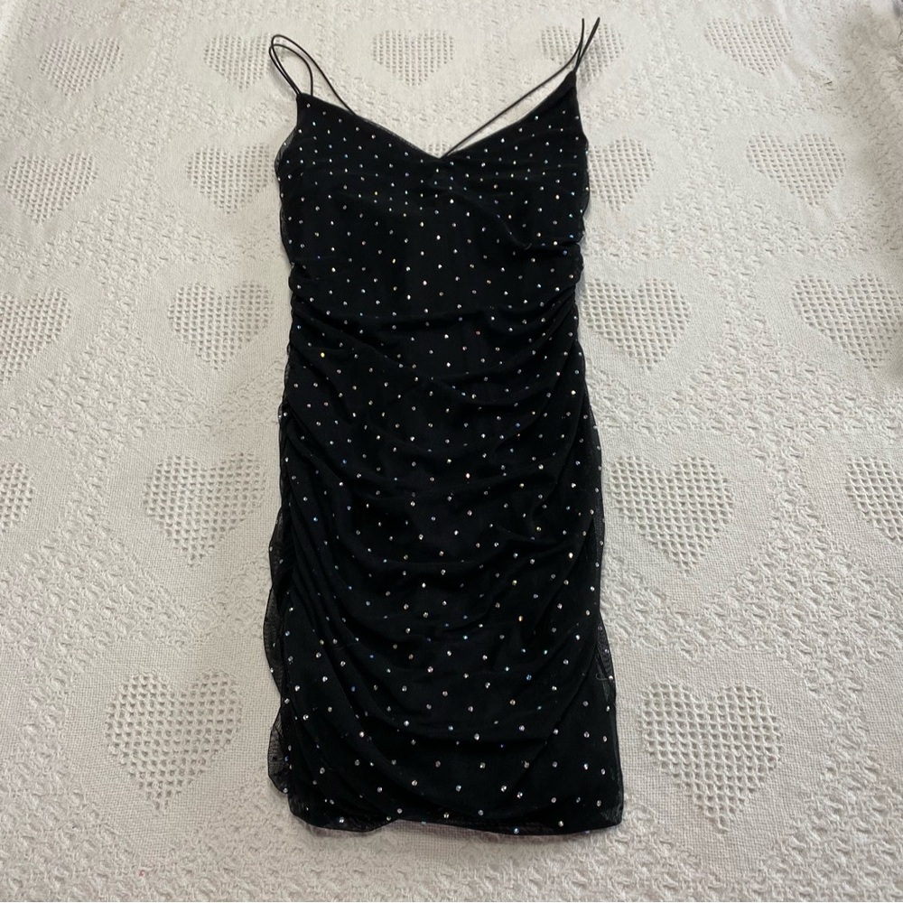 NWOT Windsor Rhinestone Ruched Dress (M) - Picture 6 of 9
